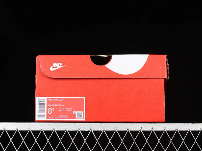 All Categories Nk SB Dunk Series Nk SB Dunk Low Low-top Sneakers Nk SB Dunk Low "Jackie Robinson" Robinson 75th Anniversary SB Retro Casual Sneakers DV2203-400
